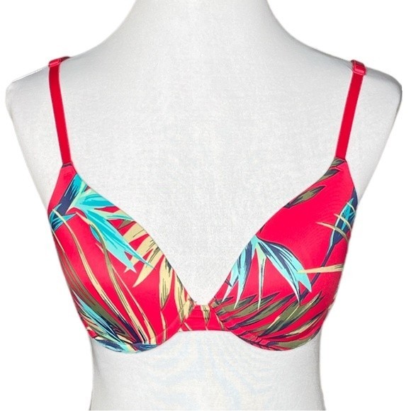 PINK Victoria's Secret Wear Everywhere T-Shirt Lightly Lined Push-Up Bra Red 32D - Picture 1 of 7